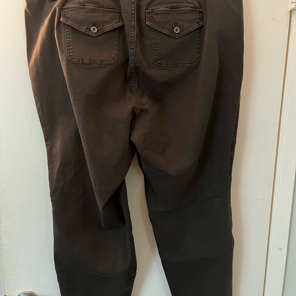 Torrid Dark Gray Capris - Picture 2 of 4